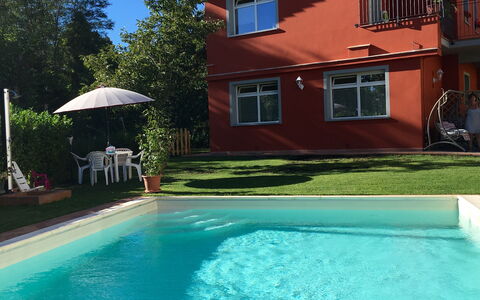 Borgo Di Zacco: Schwimmbad, Eigentum, Haus, Zuhause, Grundeigentum, Freizeit, Gebäude, Wohngebiet, Hinterhof, Villa