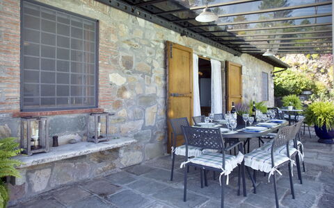 Al Mennucci: Eigentum, Gebäude, Terrasse, Haus, Grundeigentum, Zimmer, Möbel, Zuhause, Veranda, Interior Design