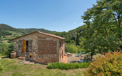 Bottino: Ländliches Gebiet, Haus, Hütte, Landschaft, Hügel, Grundstueck, Menschliche Siedlung, Dorf, Bergstation