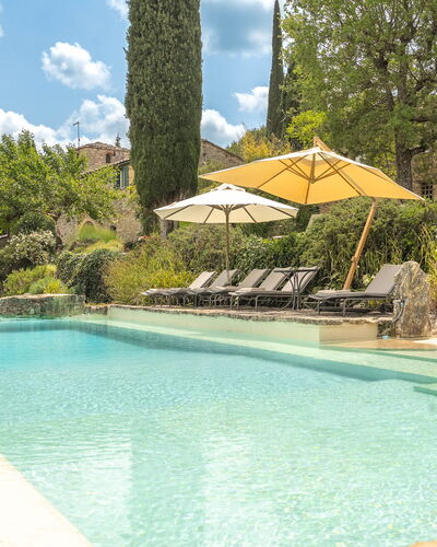 Camporempoli: Schwimmbad, Strauch, Garten, Water Feature, Landscaping, Eco Hotel, Resort, Estate, Hazienda, Hinterhof