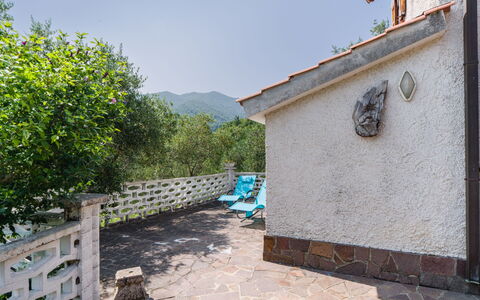Casa Nueva: Gebirge, Flagstone, Balkon, Grat, Zaun, Hazienda