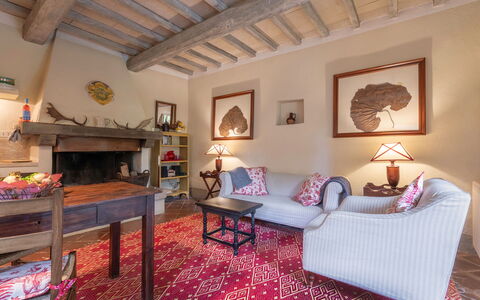 Casa Di Lilli: Möbel, Interior Design, Flooring, Wand, Fussboden, Holz, Couch, Decke, Wohnzimmer, Zimmer