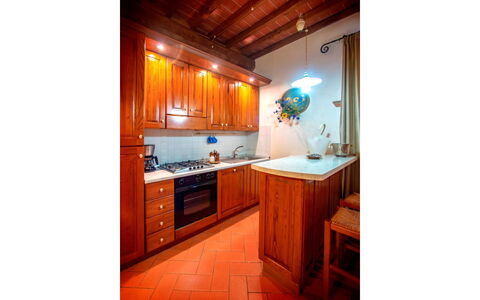 La Boutique del Cardinale: Eigentum, Zimmer, Gebäude, Möbel, Küche, Grundeigentum, Interior Design, Haus, Cabinetry, Zuhause