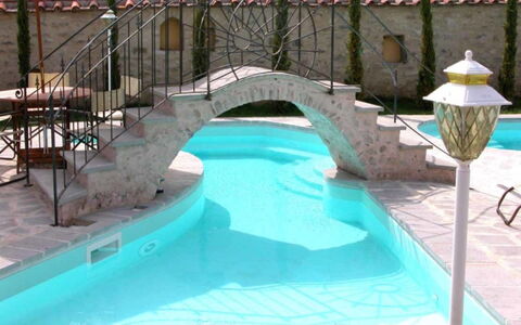 Monastery Guest House: Wasser, Eigentum, Azurblau, Schwimmbad, Gebäude, Freizeit, Aqua, Verbundwerkstoff, Gartenmöbel, Spass