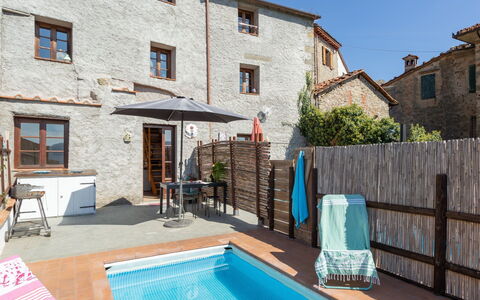Kiwii: Eigentum, Gebäude, Haus, Schwimmbad, Grundeigentum, Wohnung, Zimmer, Urlaub, Villa, Zuhause