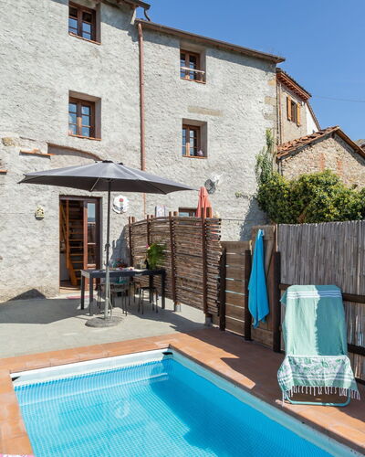 Kiwii: Eigentum, Gebäude, Haus, Schwimmbad, Grundeigentum, Wohnung, Zimmer, Urlaub, Villa, Zuhause