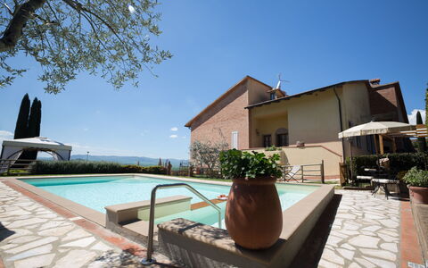 Villa Manuela: Eigentum, Haus, Grundeigentum, Gebäude, Schwimmbad, Zuhause, Villa, Resort, Estate, Urlaub