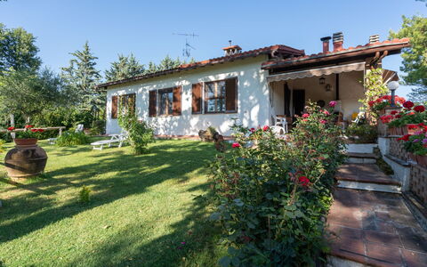 Villa Campiglia: Eigentum, Haus, Grundeigentum, Zuhause, Gebäude, Hütte, Garten, Bauernhaus, Villa, Ländliches Gebiet