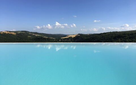 Casale De Conti: Gewässer, Blau, Himmel, Wasser, Wasservorräte, Türkis, Aqua, See, Azurblau, Meer