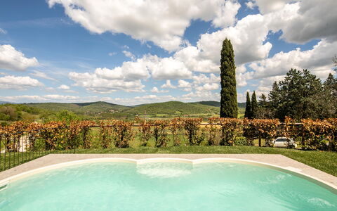 Valdambra Villa: Landschaft, Schwimmbad, Garten, Landscaping, Eco Hotel, Hazienda, Bauernhaus, Villa, Garten