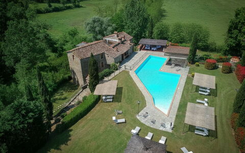 Mulino al Suono: Schwimmbad, Resort, Estate, Thermae, Bauernhaus, Hazienda, Villa, Hütte, Eco Hotel, Villa