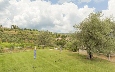 Casa Di Luca, Pool, Castelnuovo Berardenga: Wolke, Pflanze, Himmel, Natürlichen Umgebung, Natürliche Landschaft, Grundstueck, Baum, Vegetation, Zaun, Biome