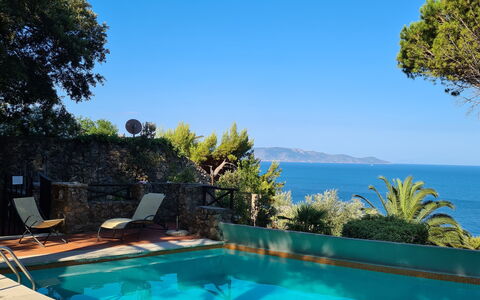 Argentarola House, Porto Santo Stefano, Seaview An: Blau, Wasser, Schwimmbad, Resort, Meer, Küsten Und Ozeanische Forms, Eco Hotel, Ozean, Küste, Tropen