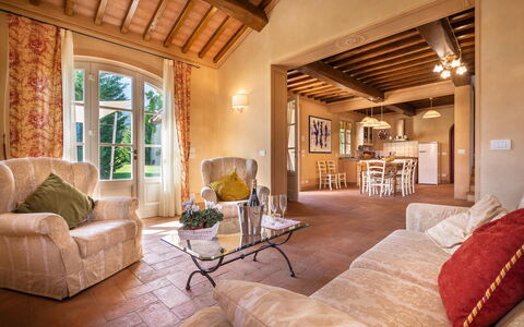 Le Vigne 4: Möbel, Eigentum, Komfort, Gebäude, Interior Design, Holz, Die Architektur, Fussboden, Flooring, Couch