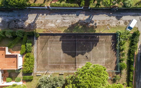 Giannella Beach Residence Apartment - Giannella, G: Pflanze, Fenster, Vegetation, Gebäude, Grundstueck, Holz, Gras, Linie, Ländliches Gebiet, Dach