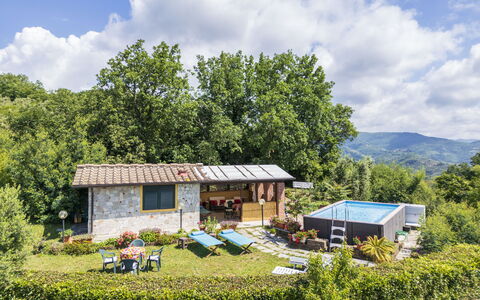 La Casa Di Elda, Holiday Home With Pool, Uzzano, T: Wolke, Himmel, Pflanze, Eigentum, Ökoregion, Natürliche Landschaft, Natur, Gebäude, Natürlichen Umgebung, Grundstueck