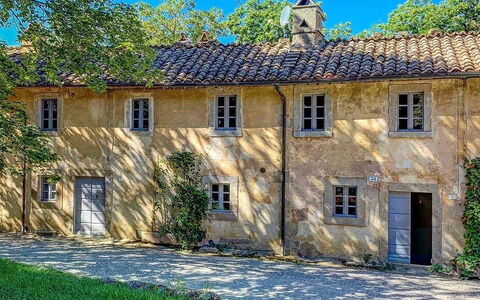 Casa Di Pietro In Vivo D'orcia, Pool: Wand, Gebäude, Fenster, Haus, Fassade, Strauch, Zuhause, Menschliche Siedlung, Estate, Hütte