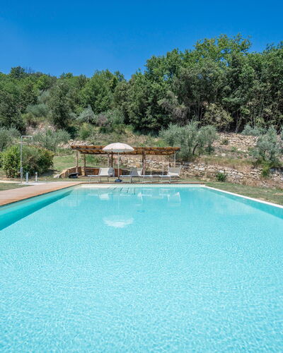 Casolare Torre With Pool And Ac: Blau, Schwimmbad, Resort, Thermae, Water Feature, Eco Hotel, Ferienort