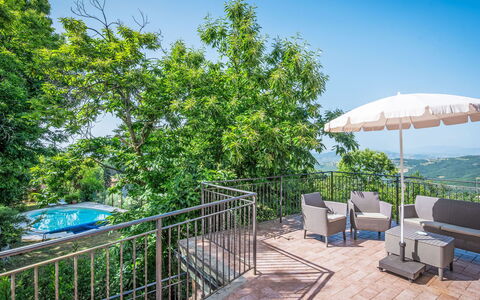 I Tre Castagni: Gartenmöbel, Garten, Stuhl, Schatten, Balkon, Eco Hotel, Deck, Zaun, Landscaping, Garten