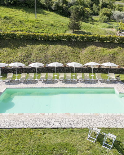 Marcigliana Cottage, Pool, Radicondoli: Gartenmöbel, Schwimmbad, Rasen, Resort, Garten, Eco Hotel, Tisch Im Freien, Sonnenliege, Hotel, Landscaping
