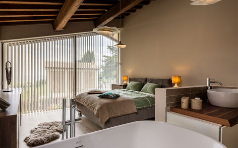 Melaiolo Modern Apartment with Pool, Montaione, To: Interior Design, Möbel, Wand, Decke, Flooring, Zimmer, Fussboden, Schlafzimmer, Beleuchtung, Bett