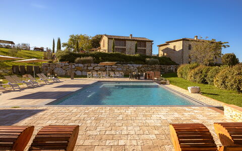 Le Volte, Borgo Campassini, Monteriggioni: Zuhause, Schwimmbad, Estate, Bauernhaus, Villa, Gartenmöbel, Resort, Hütte, Garten, Landscaping