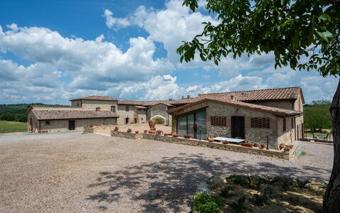La Piazzetta, Borgo Campassini, Monteriggioni: Dach, Hütte, Estate, Dorf, Bauernhaus, Cobblestone, Auffahrt, Villa, Hazienda, Hof