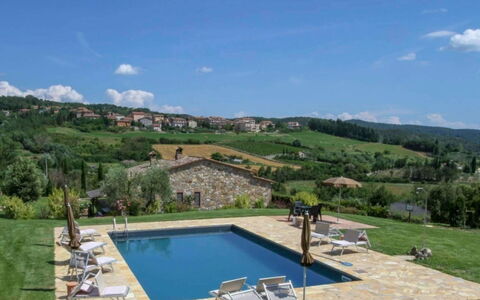 Podere Aurora: Schwimmbad, Gartenmöbel, Resort, Wohngebiet, Möbel, Eco Hotel, Sonnenliege, Thermae, Estate, Regenschirm