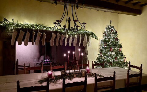 Poggio Aperto: Möbel, Interior Design, Beleuchtung, Tabelle, Tischdecke, Linens, Esszimmer, Dekoration, Restaurant