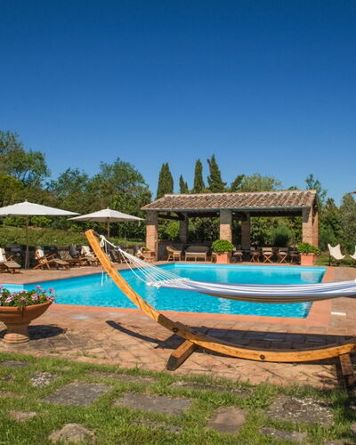 Villa Giuncheto: Resort, Schwimmbad, Schatten, Gartenmöbel, Estate, Eco Hotel, Hazienda, Sonnenliege, Landscaping, Garten