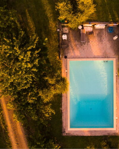 Podere Torre: Schwimmbad, Wasser, Reflexion, Resort, Freizeit, Eco Hotel, Thermae, Ferienort, Water Feature, Reflecting Pool