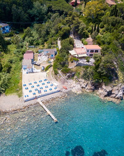 Villa Marciana: Resort, Küste, Küsten Und Ozeanische Forms, Schwimmbad, Ufer, Touristenattraktion, Meer, Eco Hotel, Strandresort, Freizeit