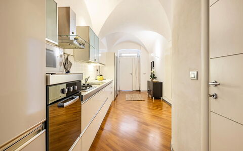 Casa Garibaldi - Levanto: Flooring, Interior Design, Holz, Decke, Fussboden, Küche, Küchengerät, Countertop, Major Appliance, Möbel