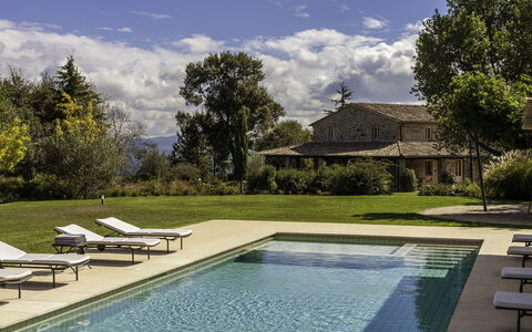 Podere Bella Vista: Schwimmbad, Estate, Garten, Resort, Gartenmöbel, Bauernhaus, Landscaping, Villa, Hazienda, Hinterhof