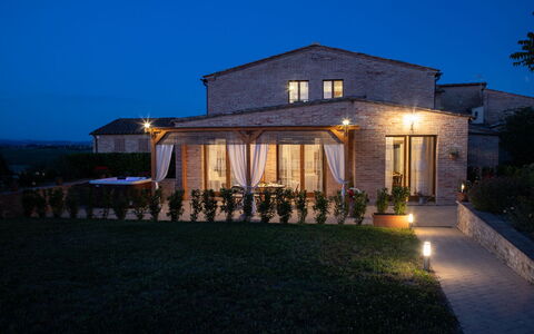 Capanna di Elfo: Möbel, Zuhause, Stuhl, Terrasse, Estate, Schwimmbad, Küche & Esszimmer Tisch, Blumentopf, Gartenmöbel, Zimmerpflanze