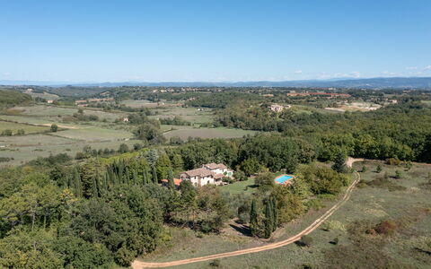Casale del Timignano, Private Villa with Huge Gard: Natürlichen Umgebung, Vegetation, Natürliche Landschaft, Landschaft, Vogelperspektive, Luftaufnahmen, Einfach, Ländliches Gebiet, Ökoregion, Grundstueck