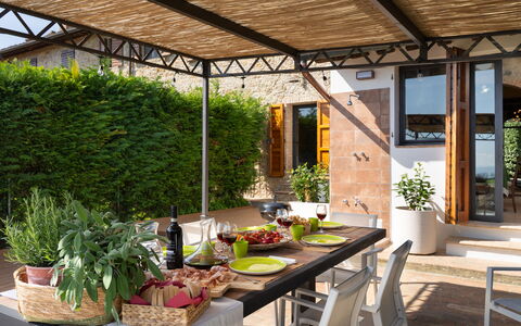 Casa Meletta: Möbel, Tabelle, Stuhl, Gartenmöbel, Tisch Im Freien, Küche & Esszimmer Tisch, Schatten, Garten, Outdoor Struktur, Blumentopf