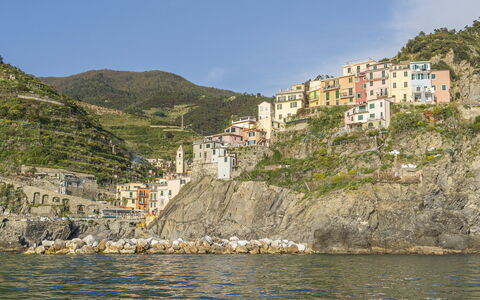 Bonaria Boutique House Ac, Wifi, Cinque Terre: Bergforms, Berg, Küste, Hügel, Terrain, Küsten Und Ozeanische Forms, Meer, Bergstation, Landspitze, Gebirge