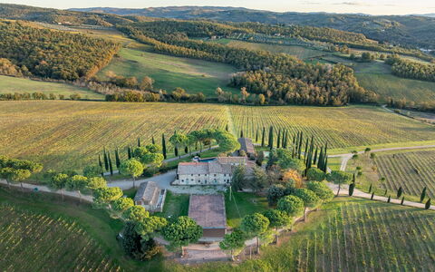 Passignano: Landschaft, Estate, Einfach, Grundstueck, Ländliches Gebiet, Plantage, Feld, Vogelperspektive, Villa, Dorf