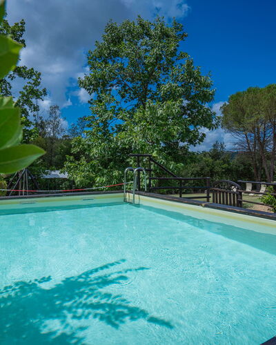 Casale La Canigiana, House, Pool, San Miniato: Blau, Wasser, Schwimmbad, Verbundwerkstoff, Resort, Eco Hotel, Schatten, Water Feature, Reflexion, Landscaping