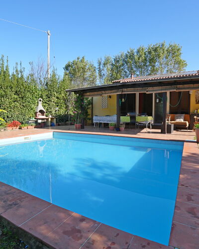 La Sevillana: Schwimmbad, Resort, Eco Hotel, Freizeit, Schatten, Hazienda, Water Feature, Hinterhof, Villa, Estate