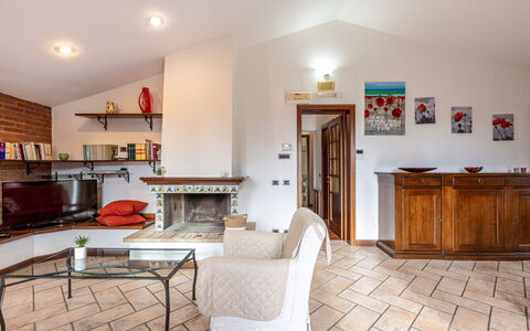 Casa Miramonti: Möbel, Interior Design, Flooring, Fussboden, Holz, Decke, Zimmer, Beleuchtung, Wohnzimmer, Zuhause