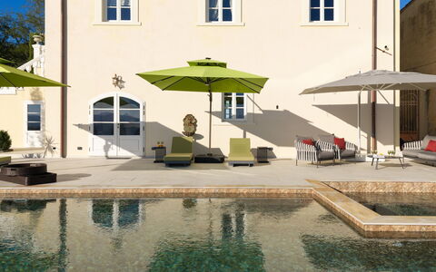 Villa Elisa: Schwimmbad, Zuhause, Wohngebiet, Estate, Tür, Villa, Hazienda, Garten, Hof, Garten