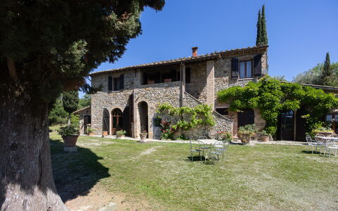 Podere le Lune with Pool, San Gimignano: Strauch, Zuhause, Estate, Hütte, Bauernhaus, Hazienda, Villa, Garten, Dorf, Garten