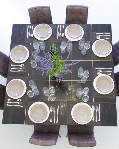 Villa del Fattore: Möbel, Tabelle, Geschirr, Esszimmer, Küche & Esszimmer Tisch, Stuhl, Servierware, Dishware, Natürliches Material, Teller