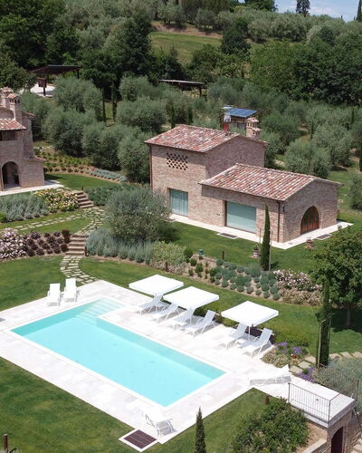 Villa Ripa: Estate, Strauch, Garten, Zuhause, Schwimmbad, Landscaping, Bauernhaus, Villa, Resort, Hinterhof