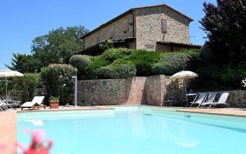 Terre di Giano Private Pool and View, Umbria: Estate, Hazienda, Garten, Villa, Landscaping, Schwimmbad, Resort, Eco Hotel, Hof, Bauernhaus