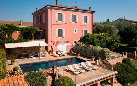 Villa Camelia: Wohngebiet, Zuhause, Schwimmbad, Estate, Resort, Villa, Ferienort, Villa, Hazienda, Eco Hotel