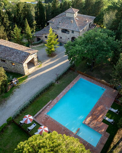 Maison Badia a Passignano: Estate, Schwimmbad, Hazienda, Villa, Villa, Bauernhaus, Garten, Landscaping, Lärche
