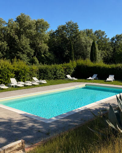 Civico108 Vacation Home, Pool, Castellina in Chian: Schwimmbad, Garten, Rasen, Estate, Landscaping, Bauernhaus, Gartenmöbel, Garten, Hazienda, Hinterhof